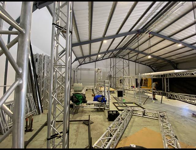 363M² WAREHOUSE TO LET IN TOKAI